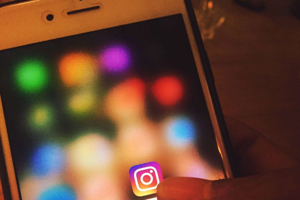 Jak skutecznie usunąć konto na Instagramie