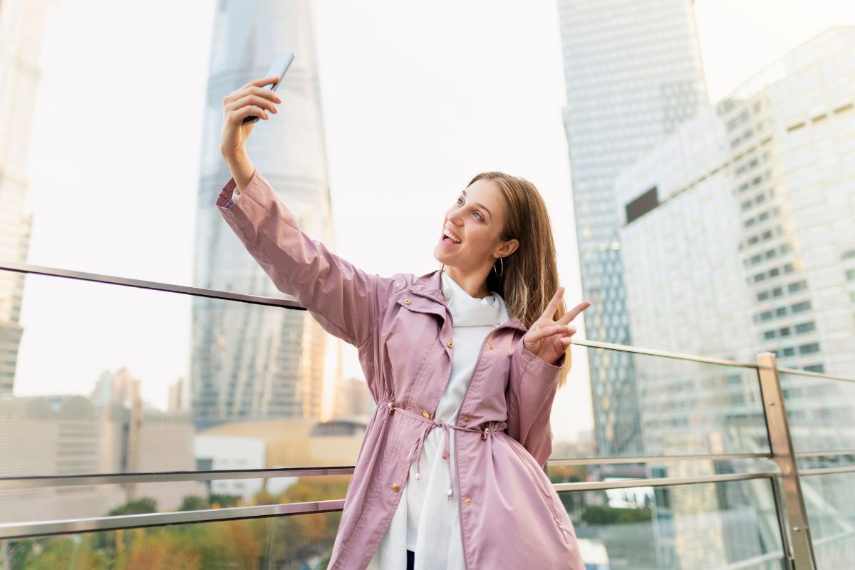 Jak zarabiać na Instagramie praktyczne strategie skuteczna monetyzacja